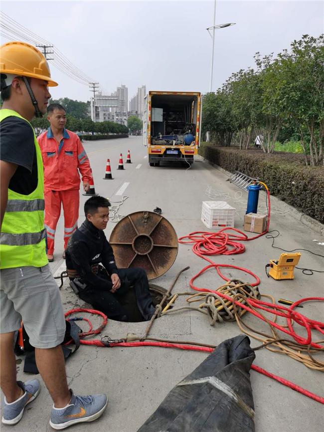 浦江翻衬法管道修复技术主要工序