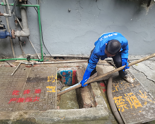 浦江清掏化粪池
